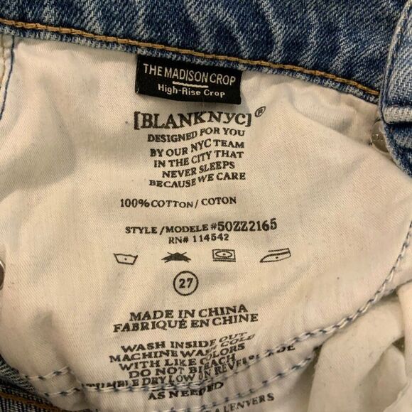 Blank NYC The Madison Crop High Rise Asymmetrical Button Closure Size 27 - Picture 13 of 13